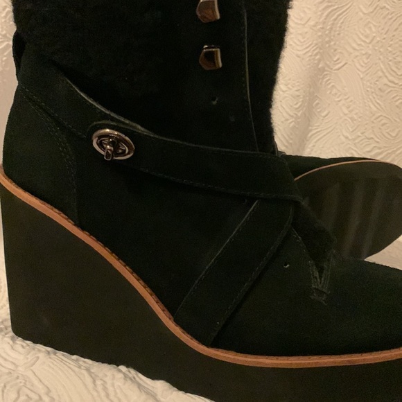 Coach Kenna Boots Black Suede Shearling size 8.5 (firm) - Picture 8 of 13